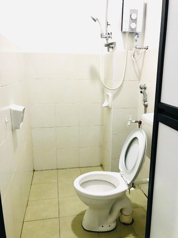 Alyn Home Batu Pahat II Wifi Coway Mohd Noor Exteriér fotografie